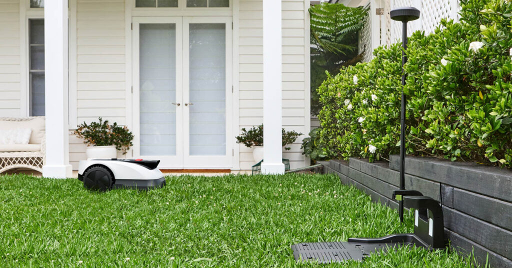 Comparateur de prix acheter Ecovacs O800 RTK robot tondeuse pas cher
